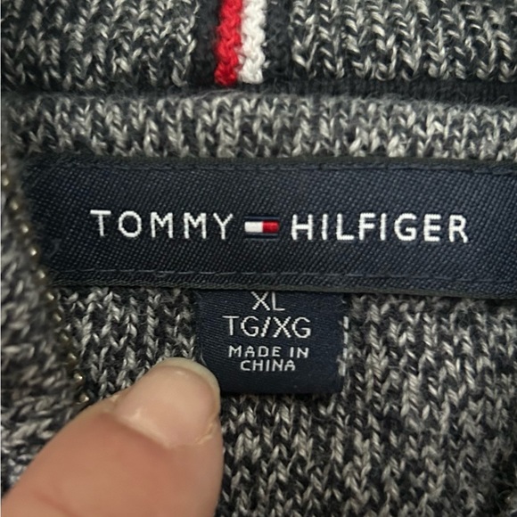 Tommy Hilfiger Men’s Sweater - Picture 3 of 16